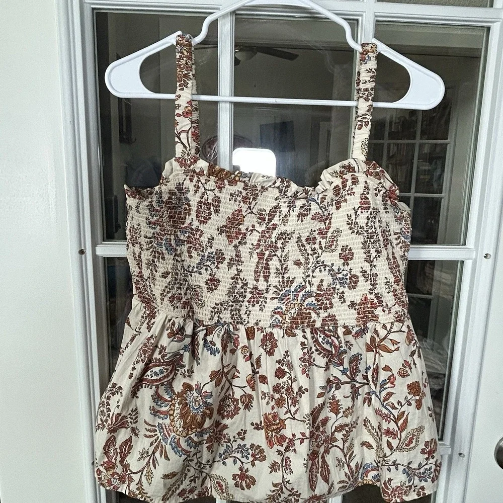 Old Navy Floral Smocked Bodice Peplum Tank Top Womens Large Earth Tones Boho - Picture 3 of 12